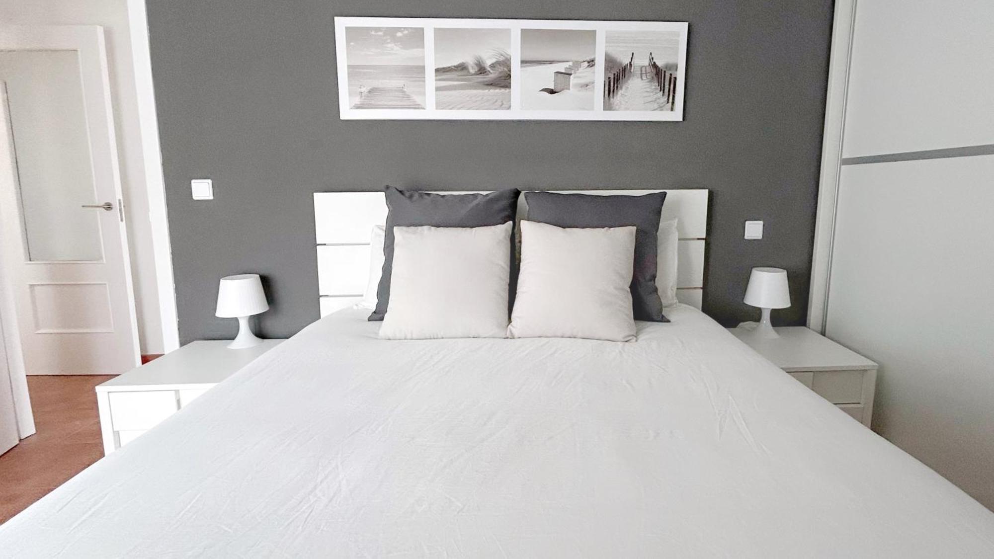 Comillas Bº Casasola - Residencial Lagos Azules - Netflix, Prime, Wifi & Free Indoor Parking Екстер'єр фото