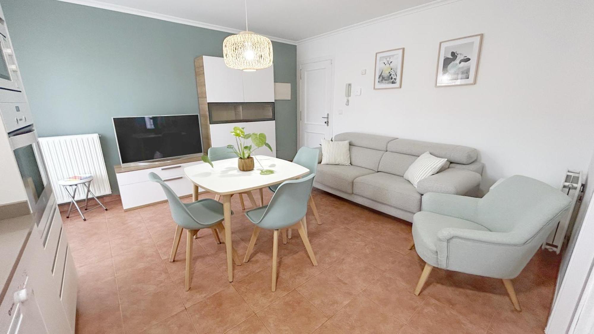 Comillas Bº Casasola - Residencial Lagos Azules - Netflix, Prime, Wifi & Free Indoor Parking Екстер'єр фото
